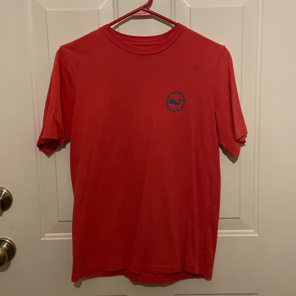 Vineyard vines t-shirt